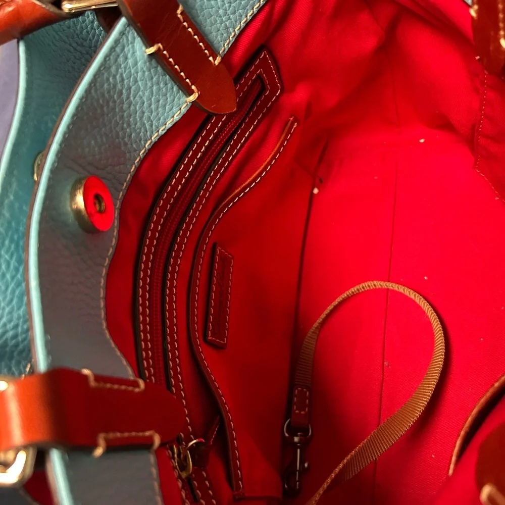 Dooney & Bourke Lucca Leather Barlow Bag - Picture 4 of 10